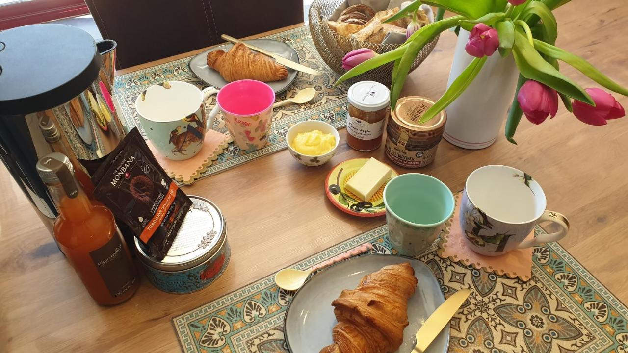 Le Cottage De Lily Bonnemain 外观 照片
