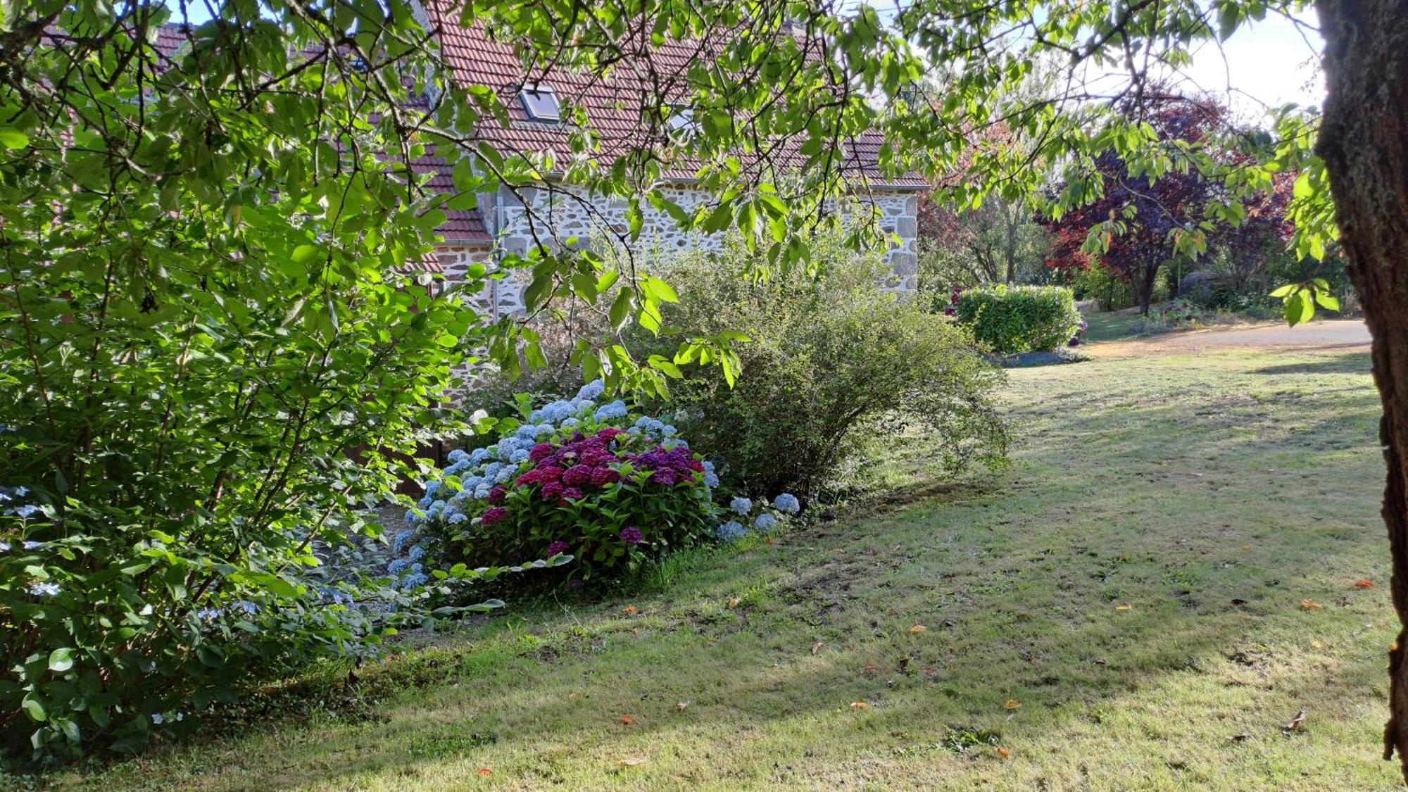Le Cottage De Lily Bonnemain 外观 照片
